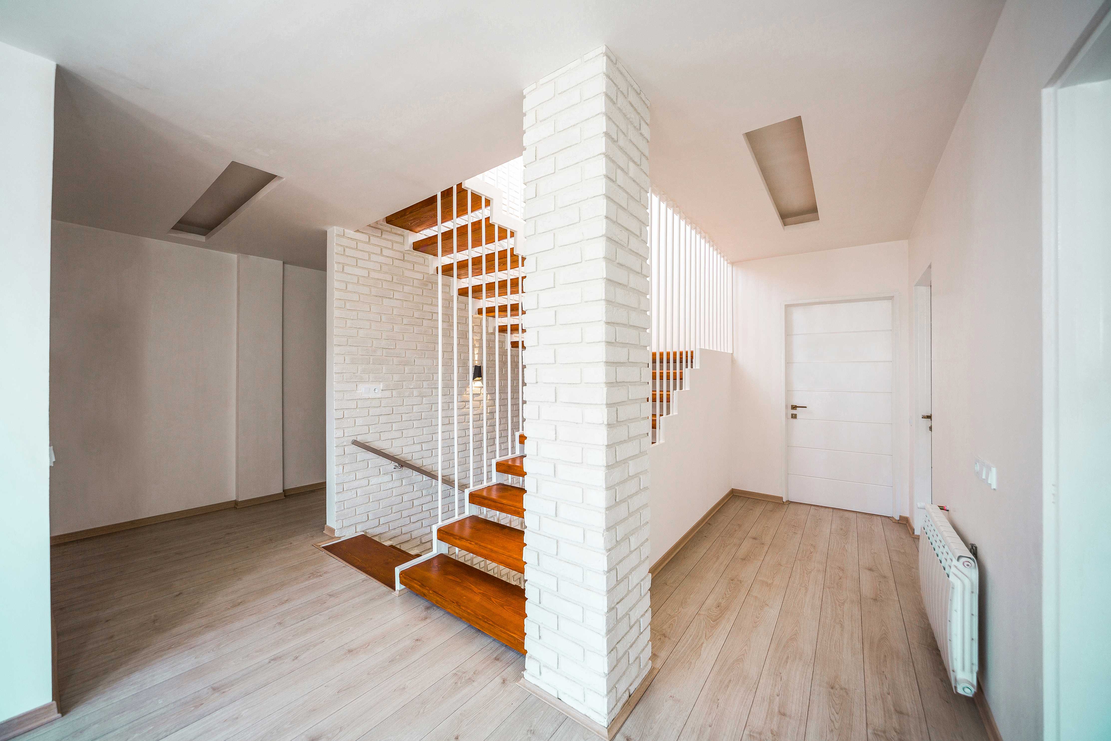 贝沙尔市帕利兹小巷住宅设计-17