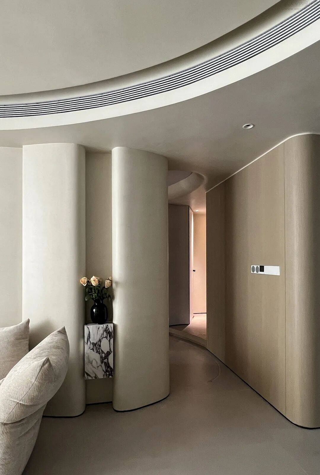 简狄设计｜用弧线重塑异形空间，还多出一个家庭展览馆-38