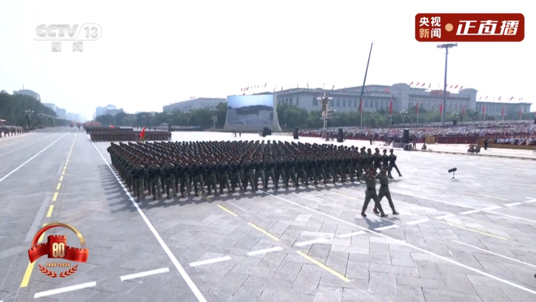 无上荣光！设计师讲述抗战胜利80周年纪念大会中的美院故事！-59