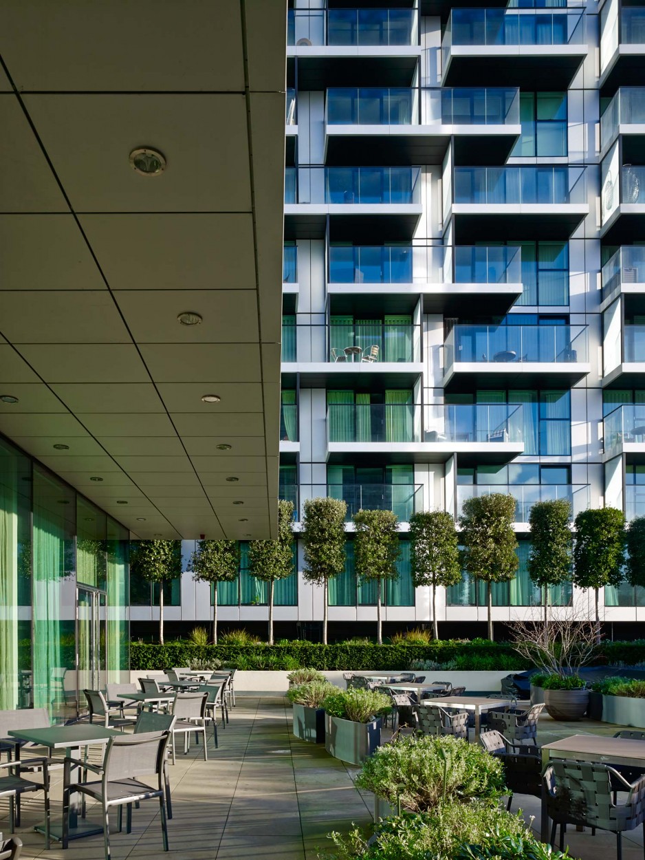 米尔顿庭院，苍鹭大厦（注：The Heron直译为苍鹭，这里结合一般建筑命名习惯处理为苍鹭大厦，若有更合适的背景信息可进一步精准翻译） 丨英国伦敦丨David Walker Architects,RHWL等-54