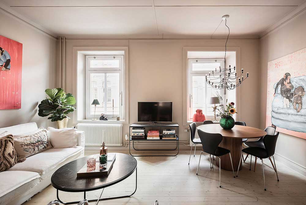 瑞典 48 平米趣味公寓 | 暖色调与幽默壁画完美结合-3