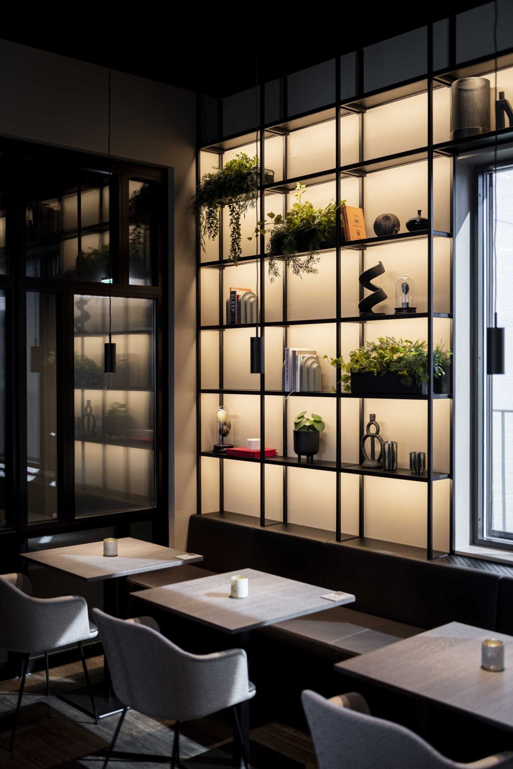 Radisson RED – Zinc-12