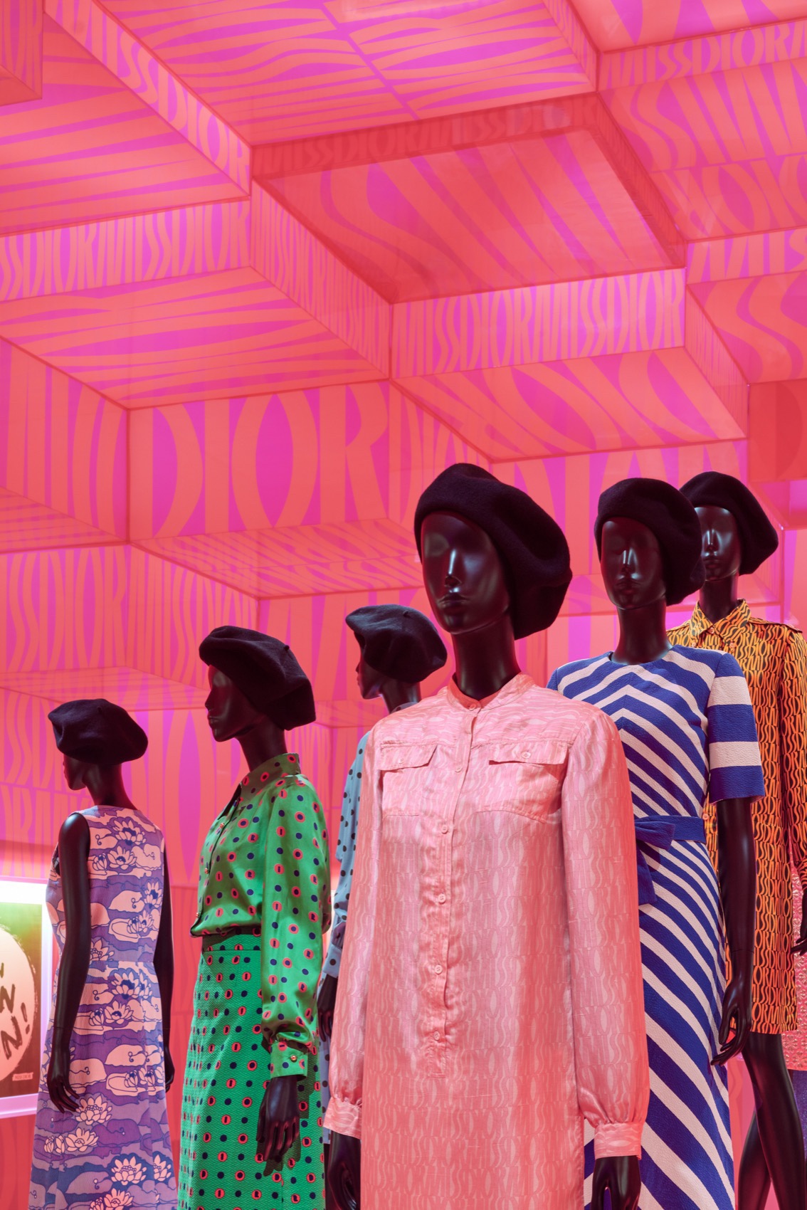 Stories of a Miss展览，日本 / OMA-54