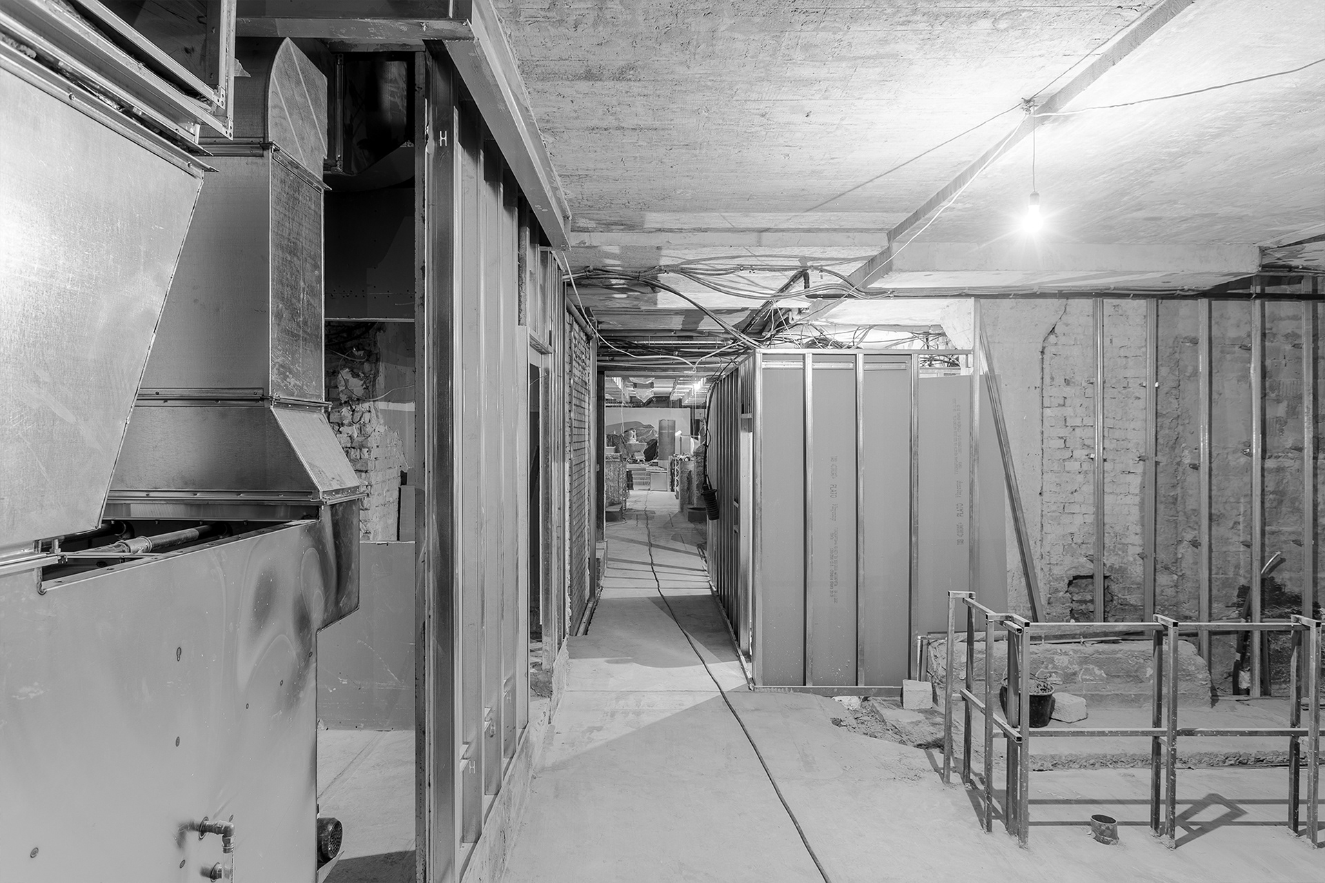 PYVBAR PECHERSK 餐厅设计丨乌克兰基辅丨balbek bureau-30