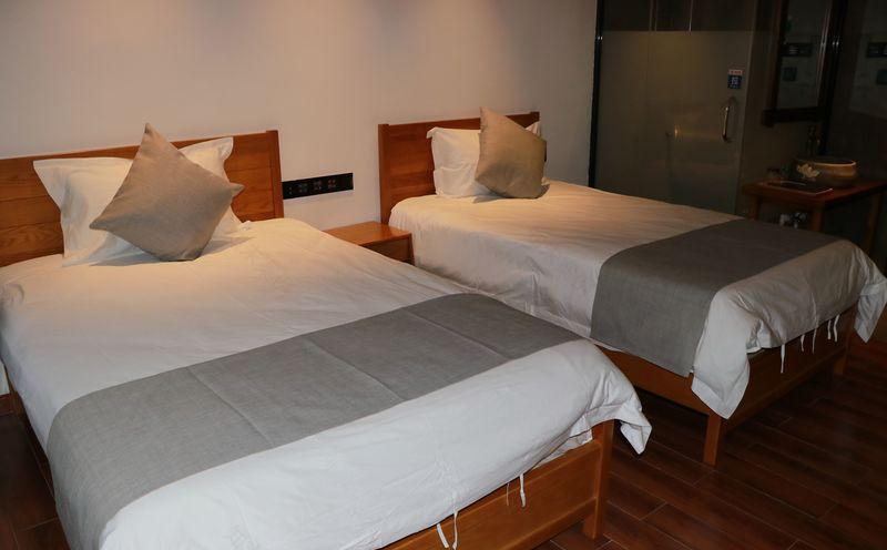 湖南郴州白廊镇“眷宿•臻品”民宿酒店——现代极简与自然美景的完美融合-20