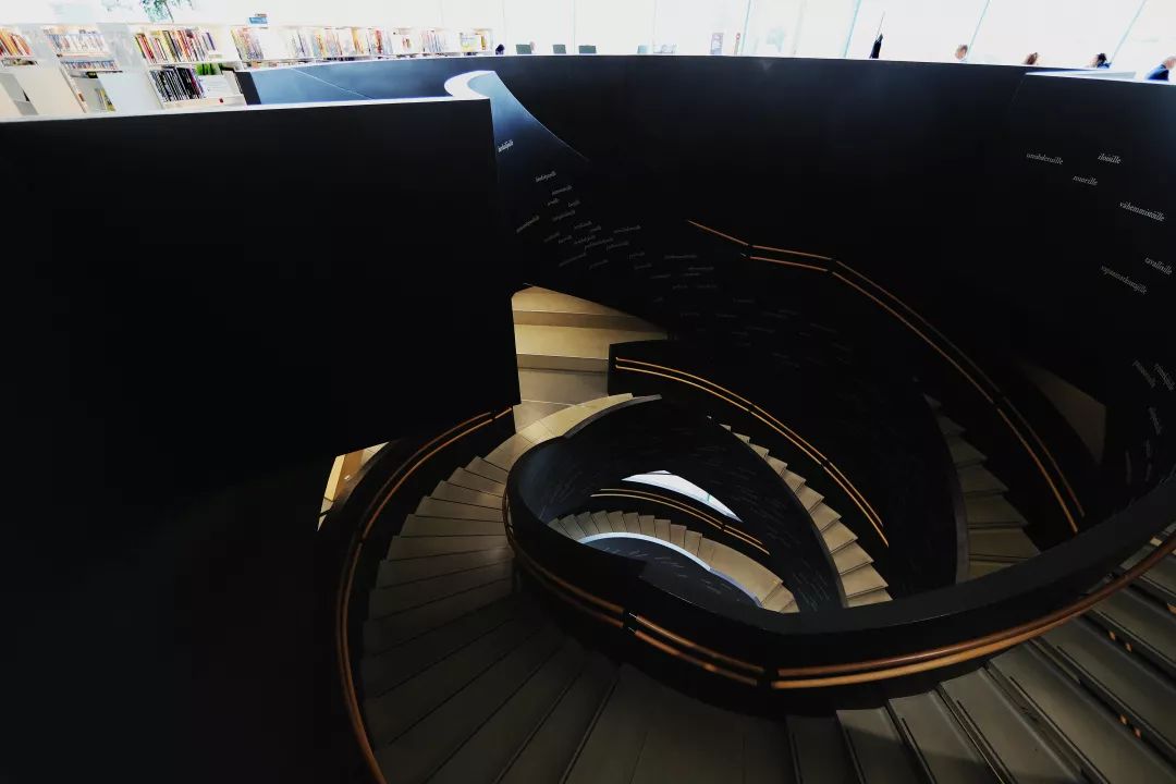 赫尔辛基中央图书馆 | 木质拱形结构的动态空间-44