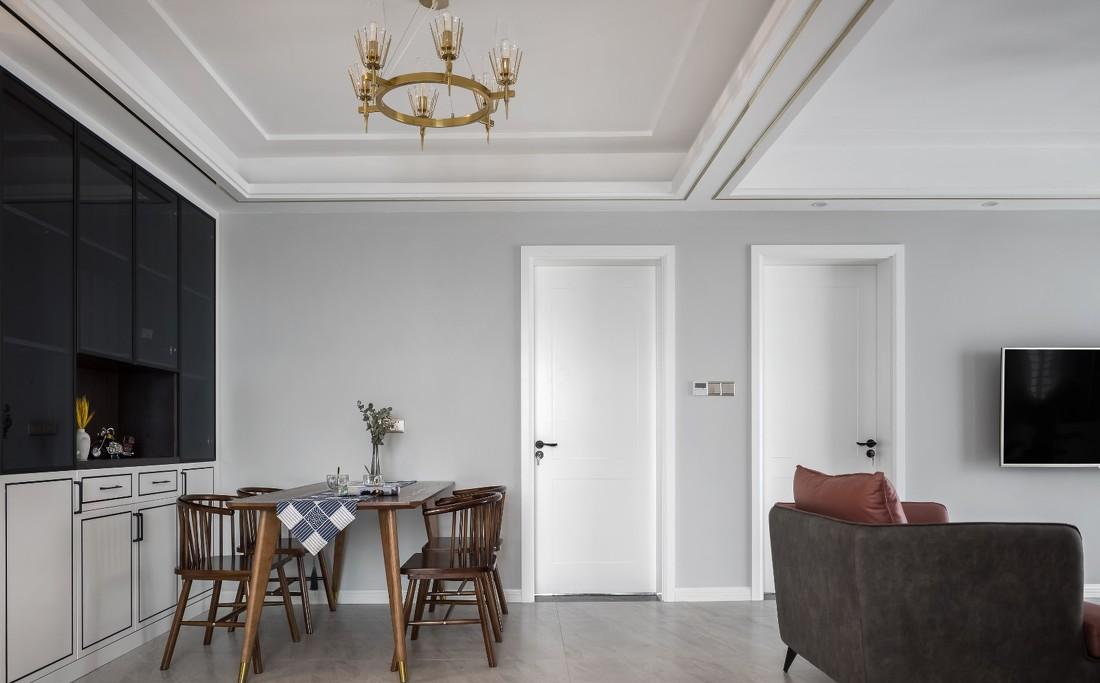 极简空间中的温润原木与神秘美感-11