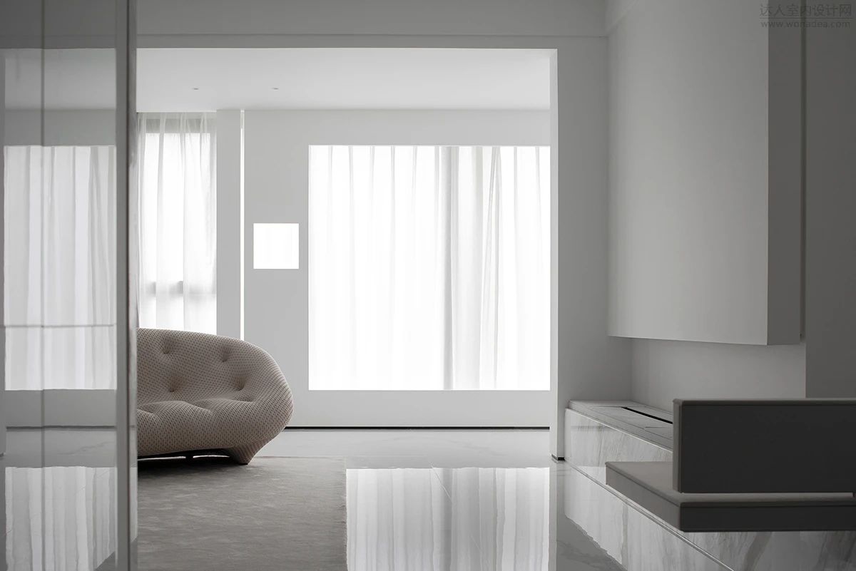 南京观至空间设计 · 他她-0