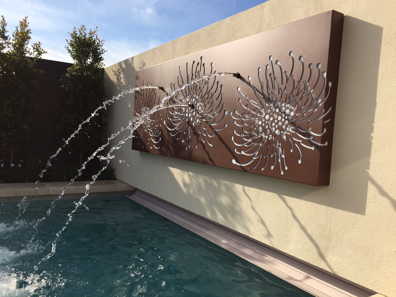 Geelong 泳池边水幕灯箱景观设计丨澳大利亚丨PO Box Designs（Lukas Jess）-8