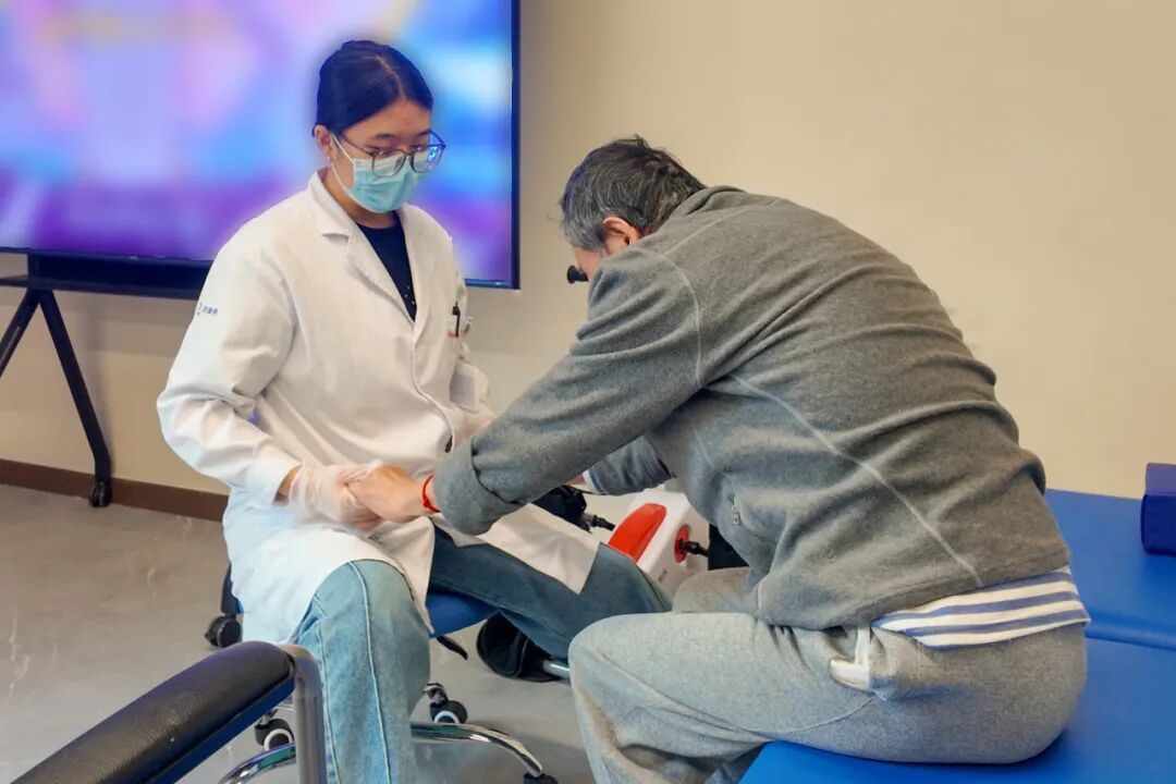 首都国企开放日丨近观医养结合新图景-30