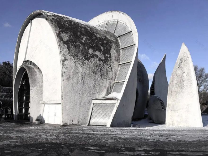 苏联先锋建筑的现代性表达-100