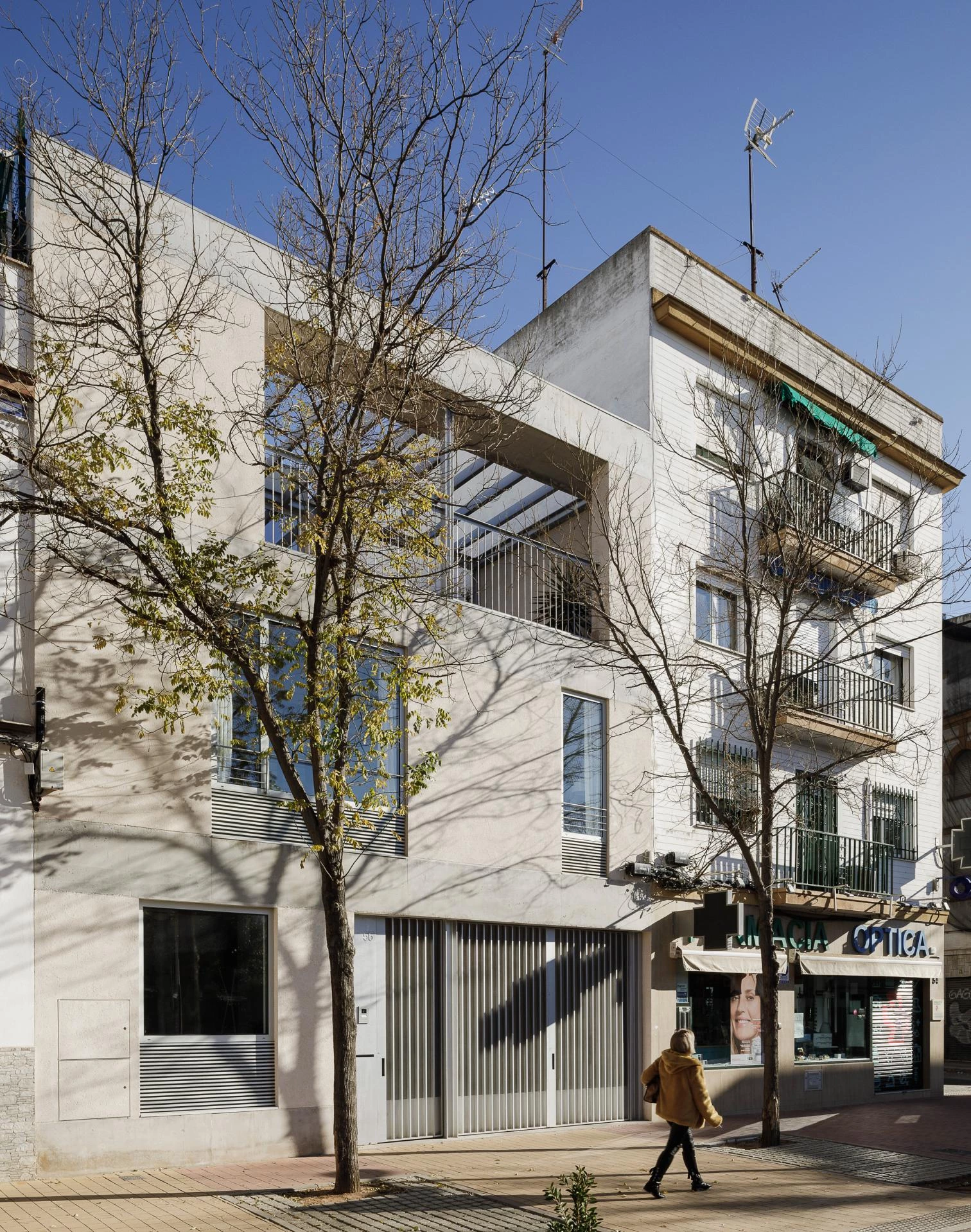 Casa con dos patios y medio en Sevilla-9