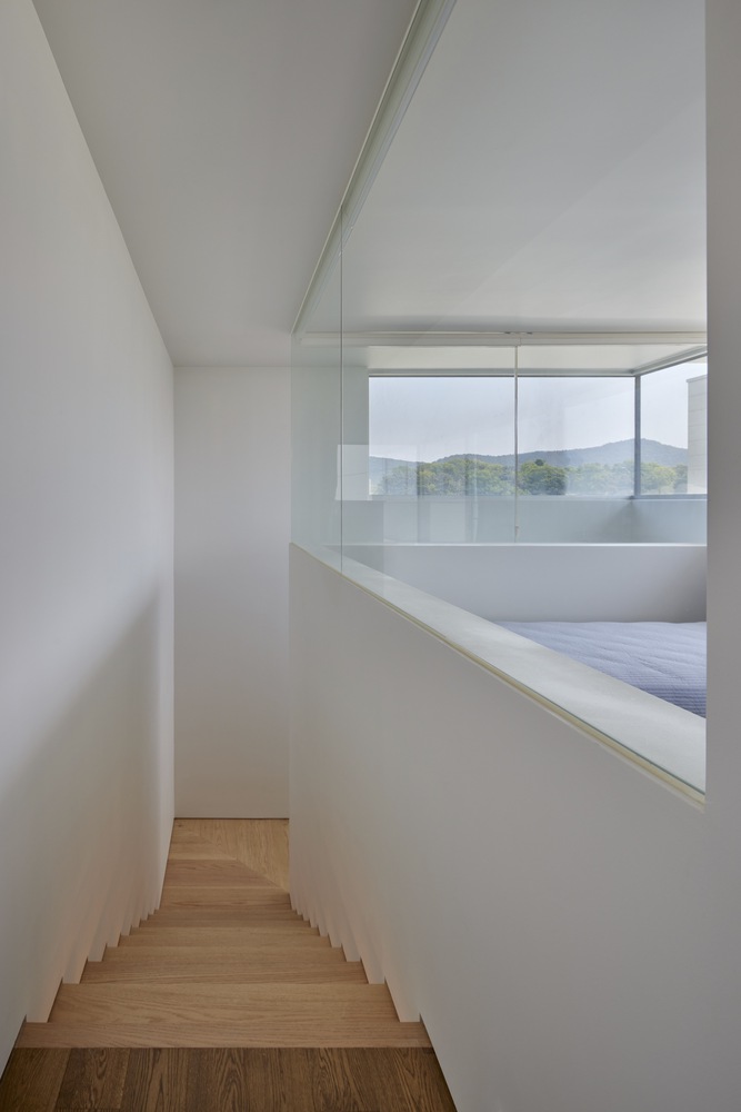 Square House · 漂浮的度假胜地-39