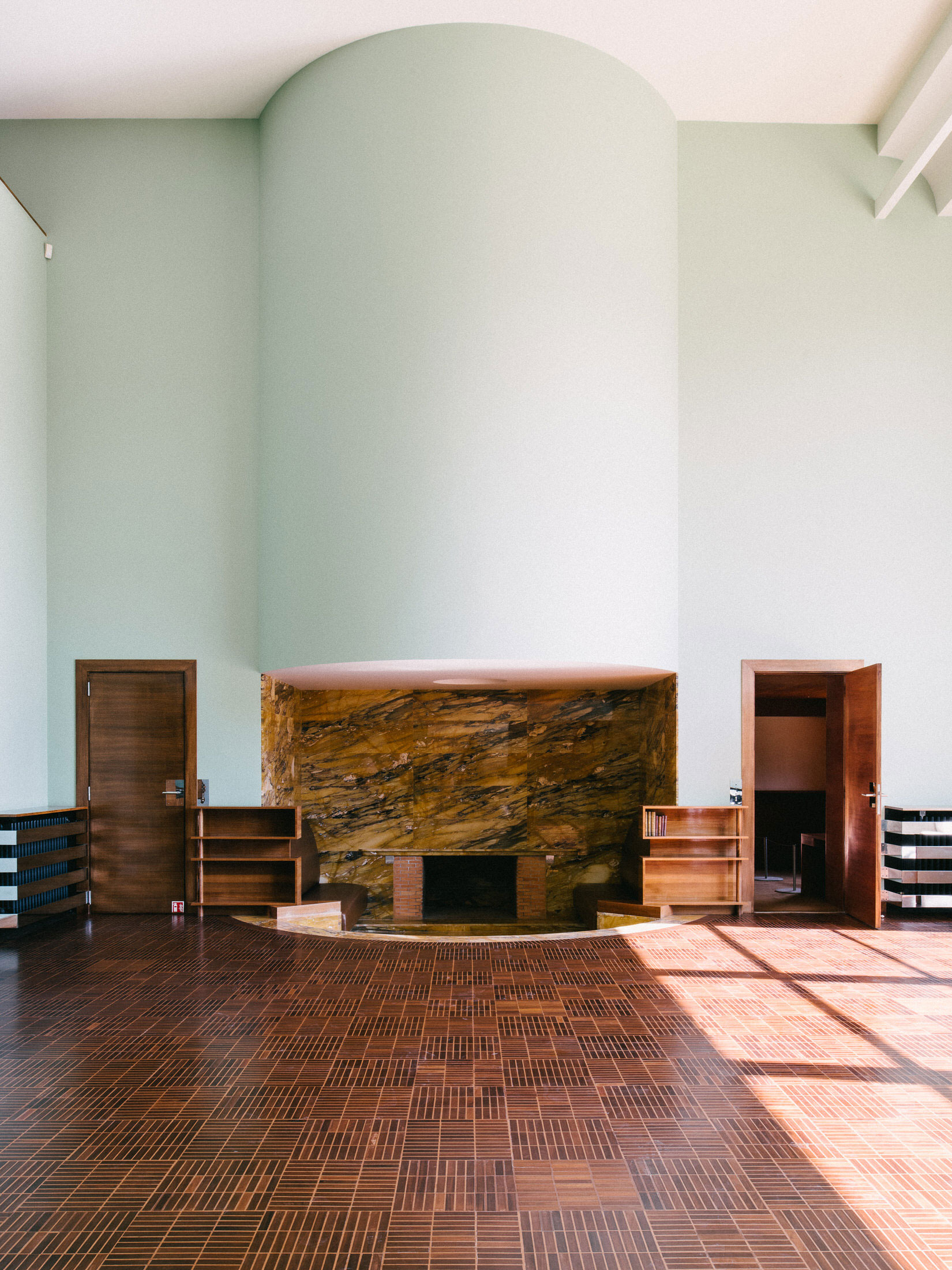 克鲁瓦卡夫罗瓦别墅丨法国丨法国建筑师 Robert MalletStevens-1