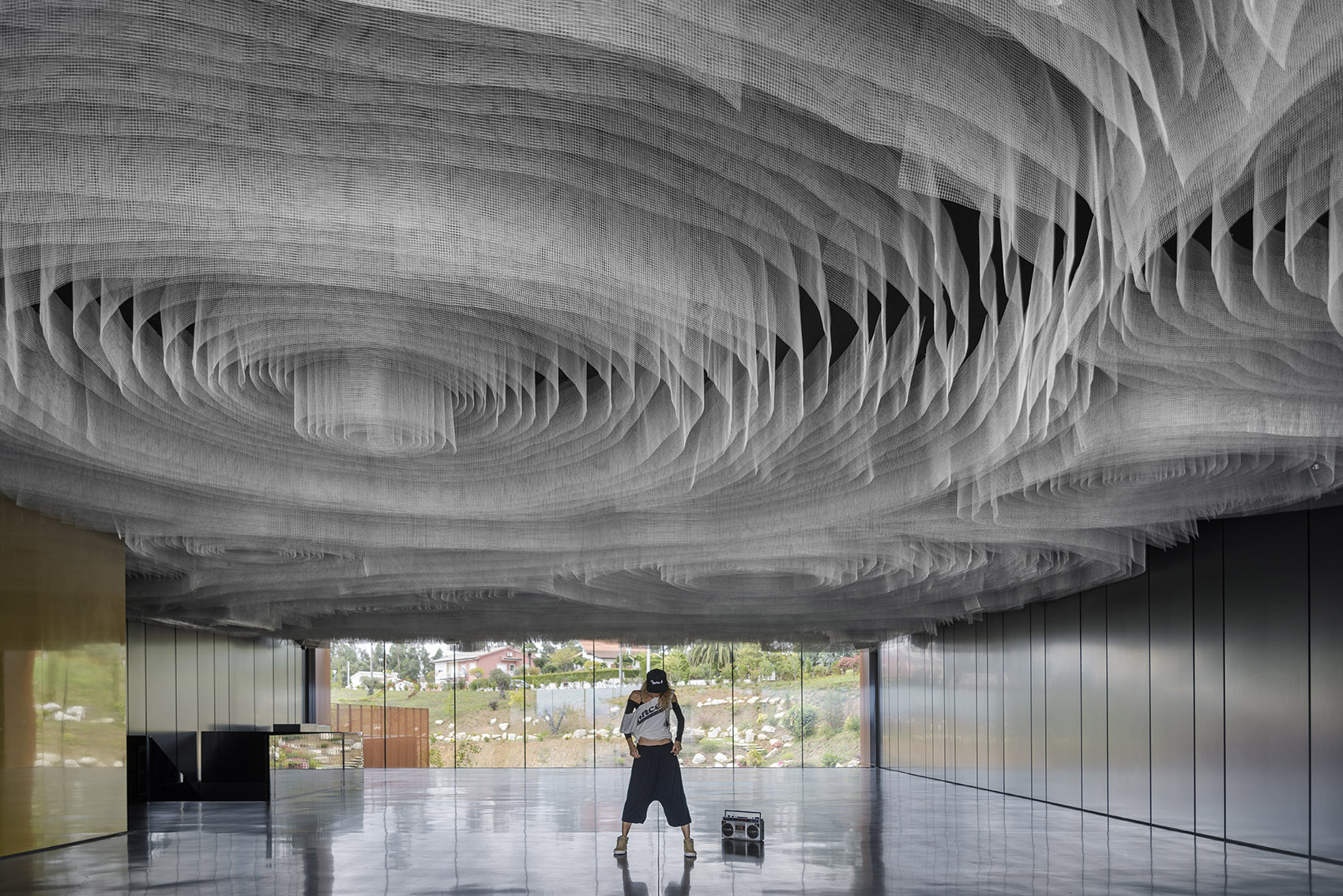 悬浮的盒子，葡萄牙 / MMVarquitectos-31