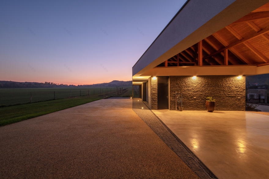 酿酒师之家丨匈牙利丨SAGRA Architects-39