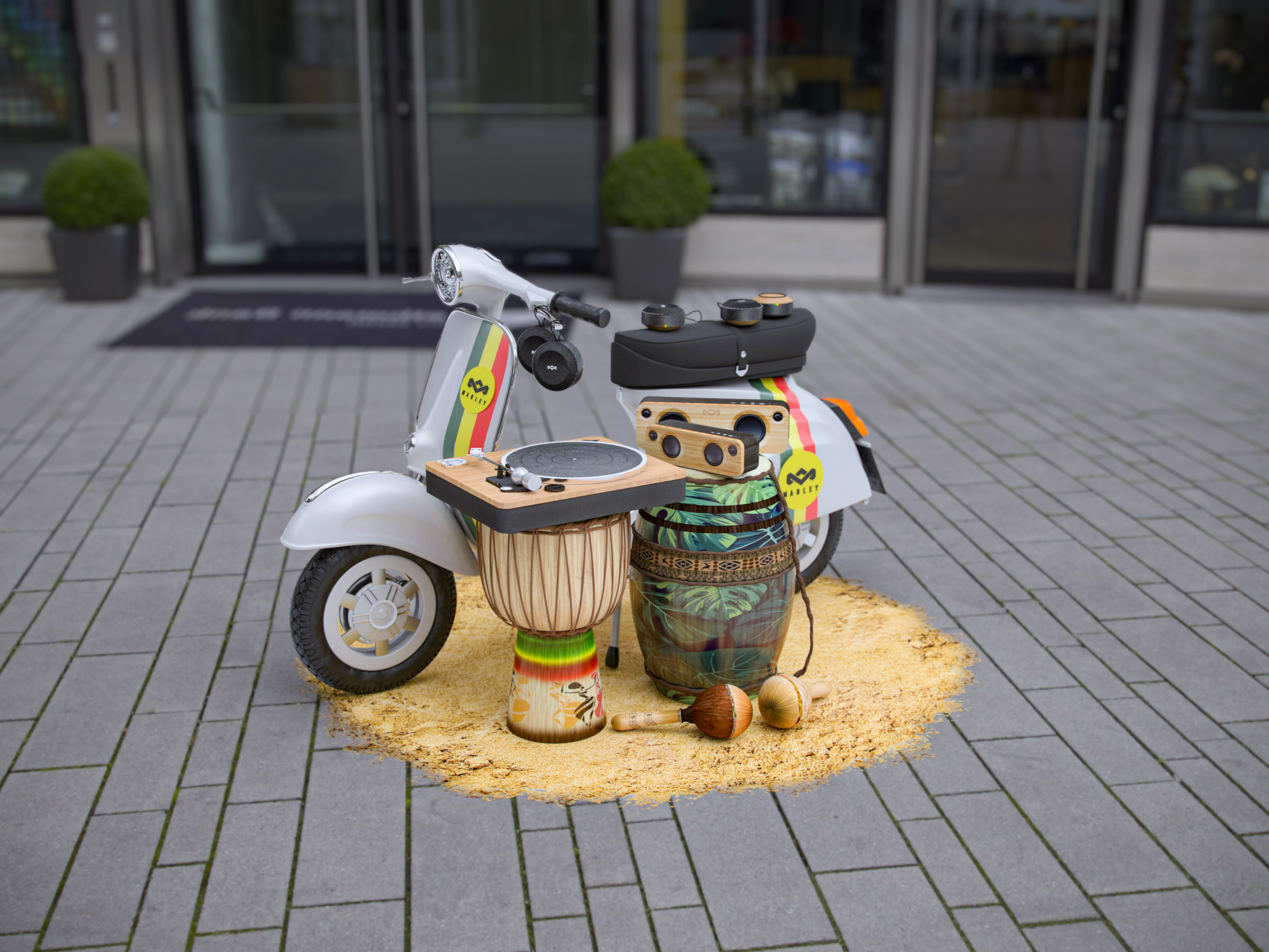 ART OBJECTS FOR RETAIL-4