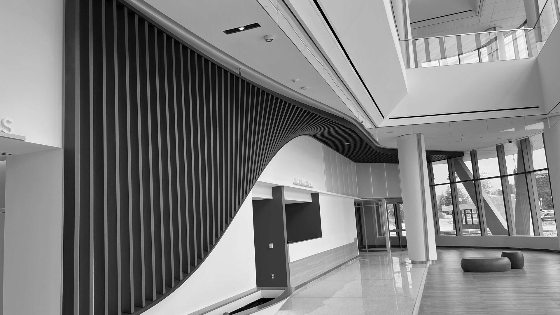 CUSTOM INTERIOR TRELLISES @ ESSENTIA HEALTH - ST. MARY’S MEDICAL CENTER | Eventscape-11