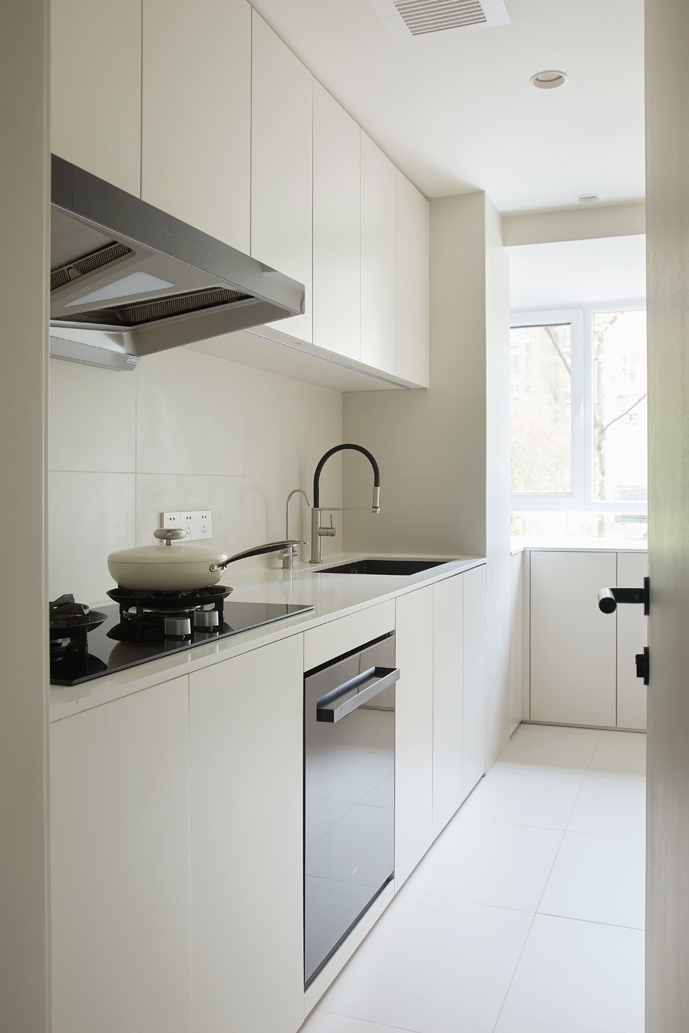 牛油果绿的治愈空间 · 北京朝阳区二手房改造丨中国北京-21