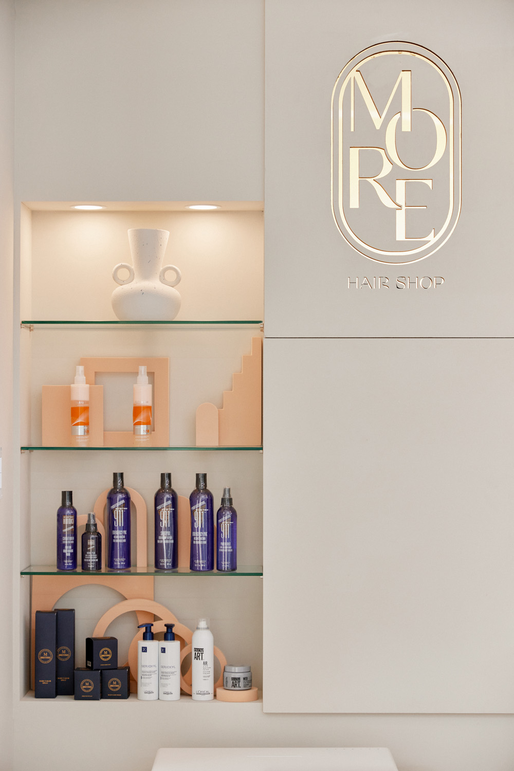 20 平米江南美容室设计 | 温馨氛围与白色&木纹的完美融合-19