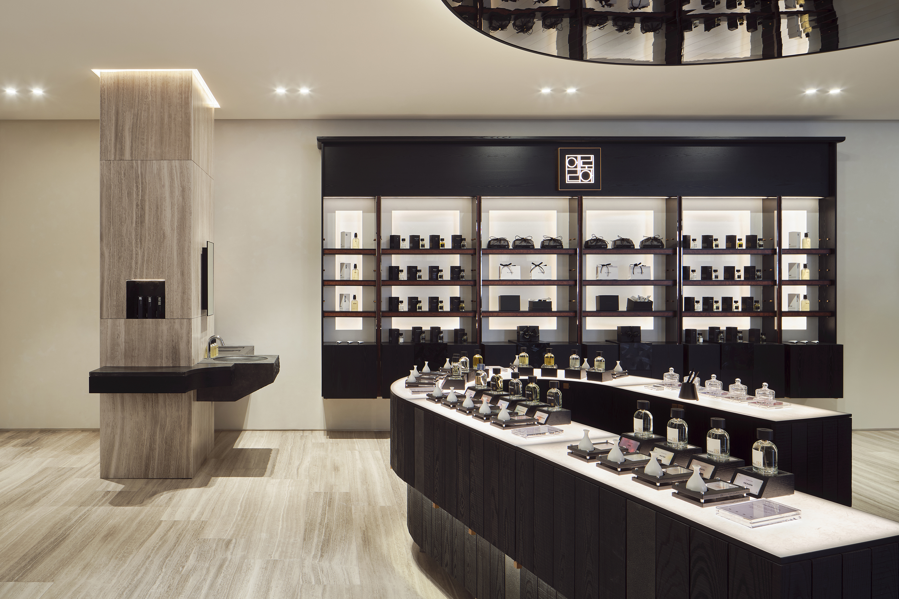ELOREA Flagship Store,-32
