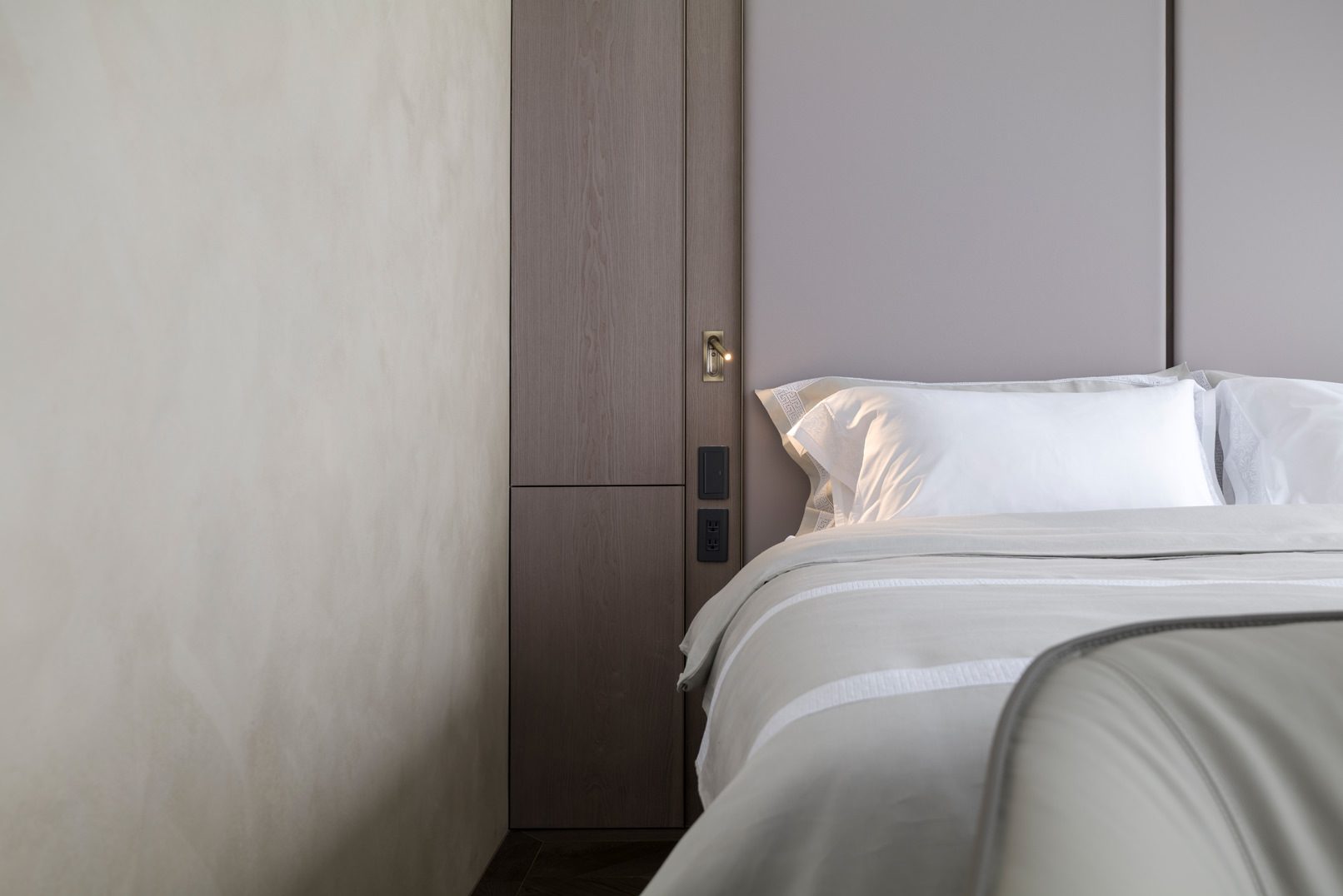 品味人生 · 馥閣設計 & 拾卓設計 & JOSUIa 軟裝丨中国台北丨FUGE馥閣設計,XIZO拾卓設計,JOSUIa軟裝-39