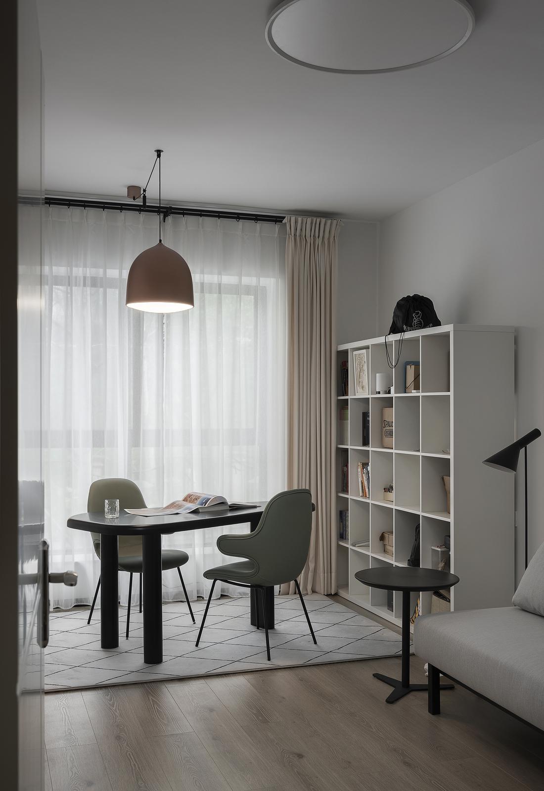 营造安静工作氛围的室内设计-2