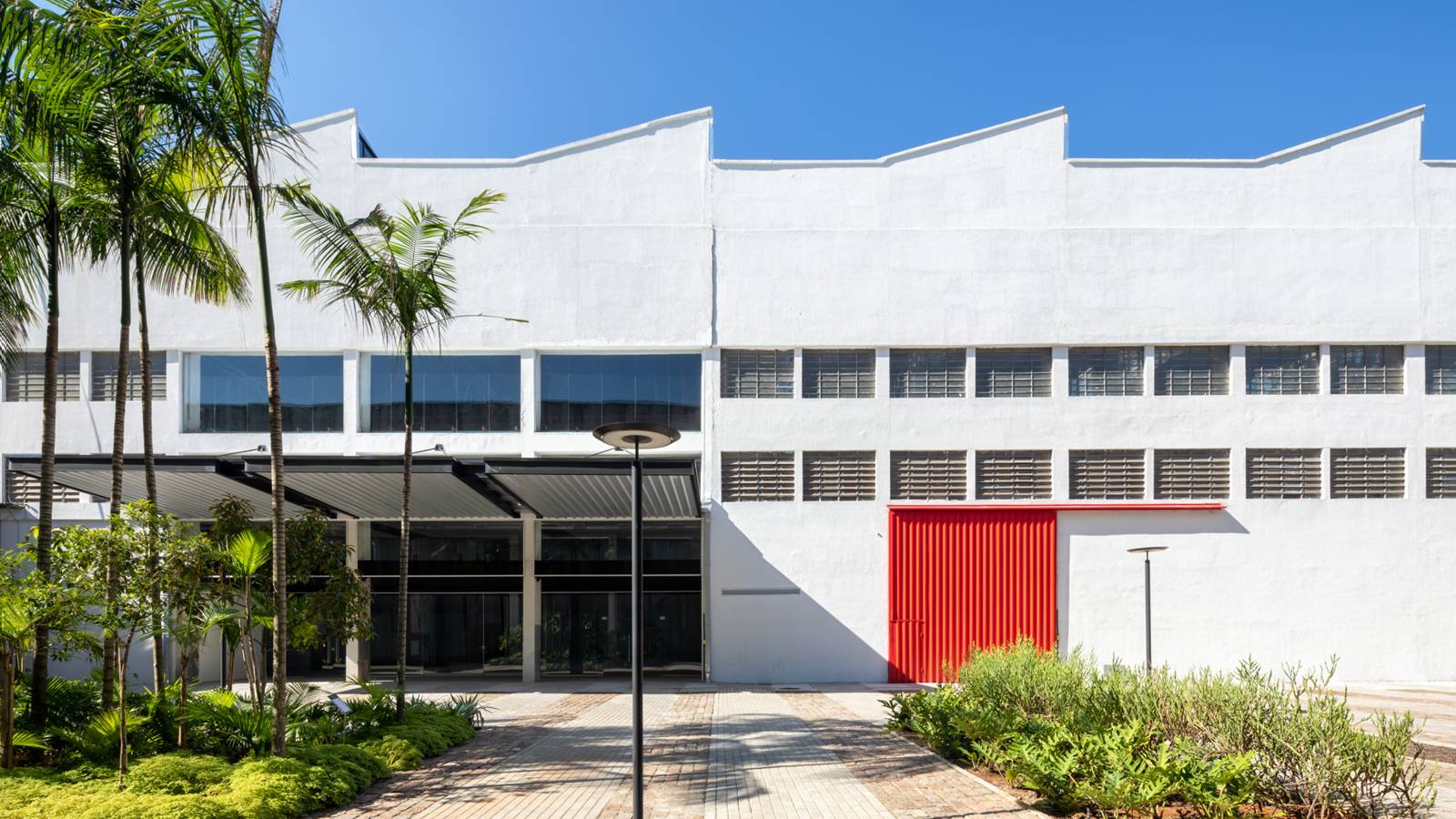 巴西圣保罗前工业区改造，SPOL 打造创意办公空间-12