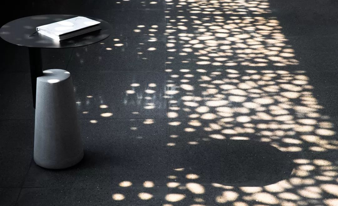 代工企业的品牌重塑,注入设计美学能量-67