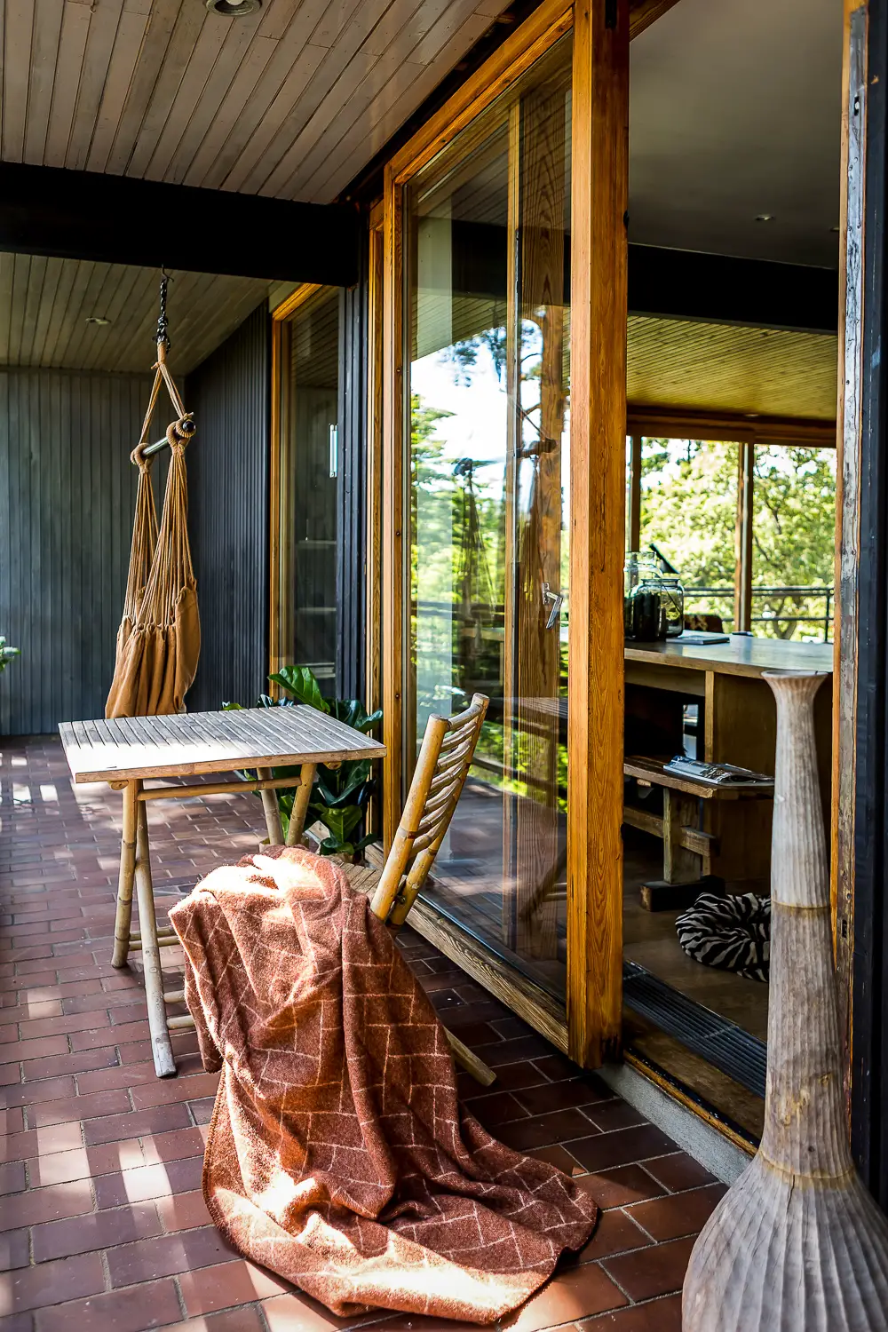 自然色彩的瑞典海滨别墅-28