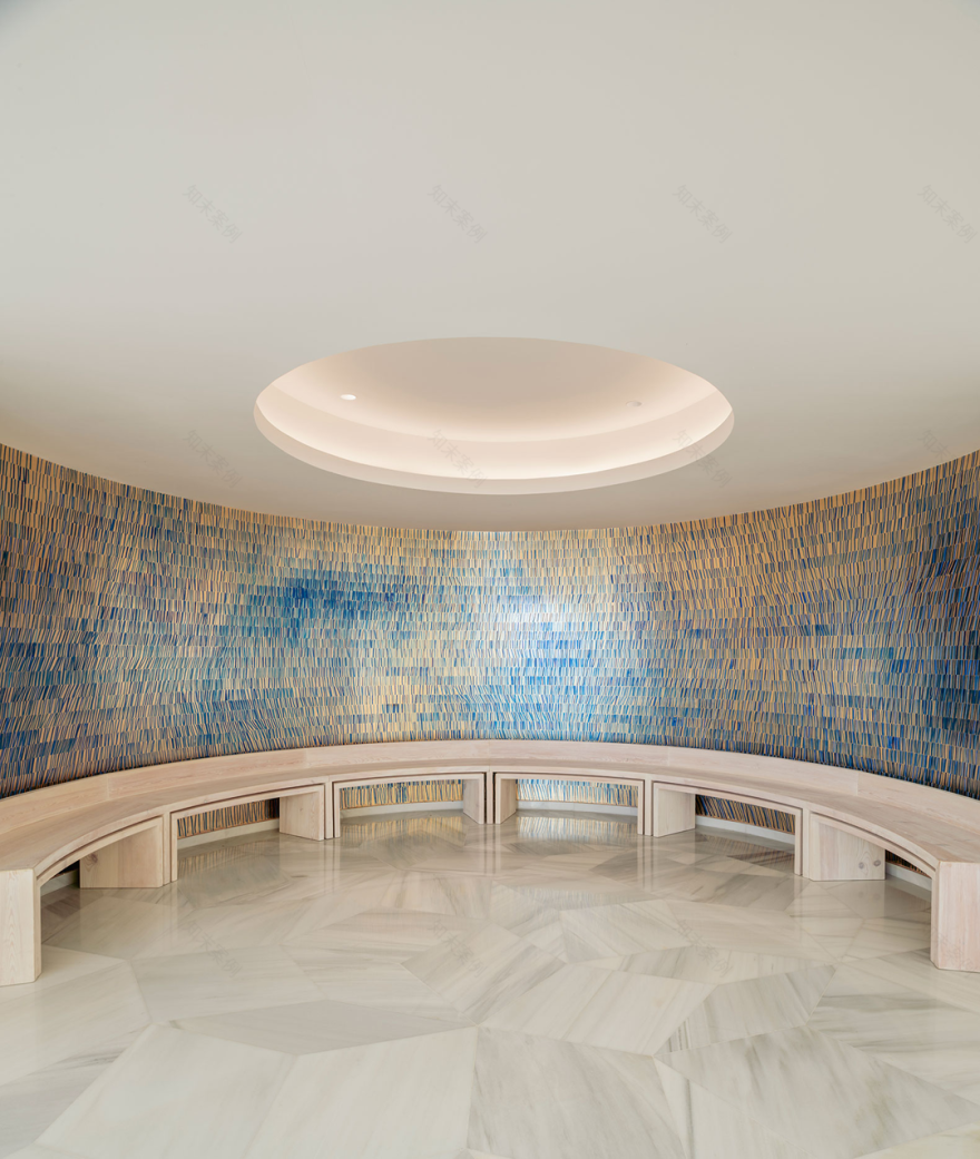 Francisco de Vitoria 大学新教堂装饰艺术丨Spain丨Ramos Alderete-0