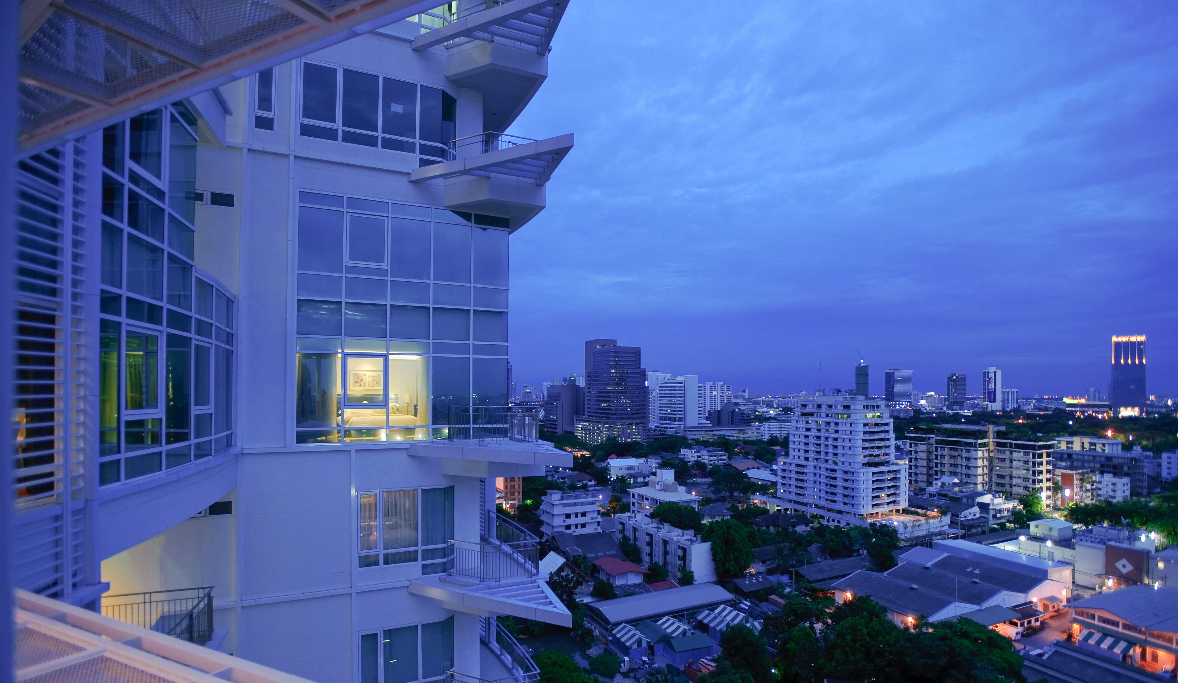 曼谷班莱斯芭松酒店式公寓-0