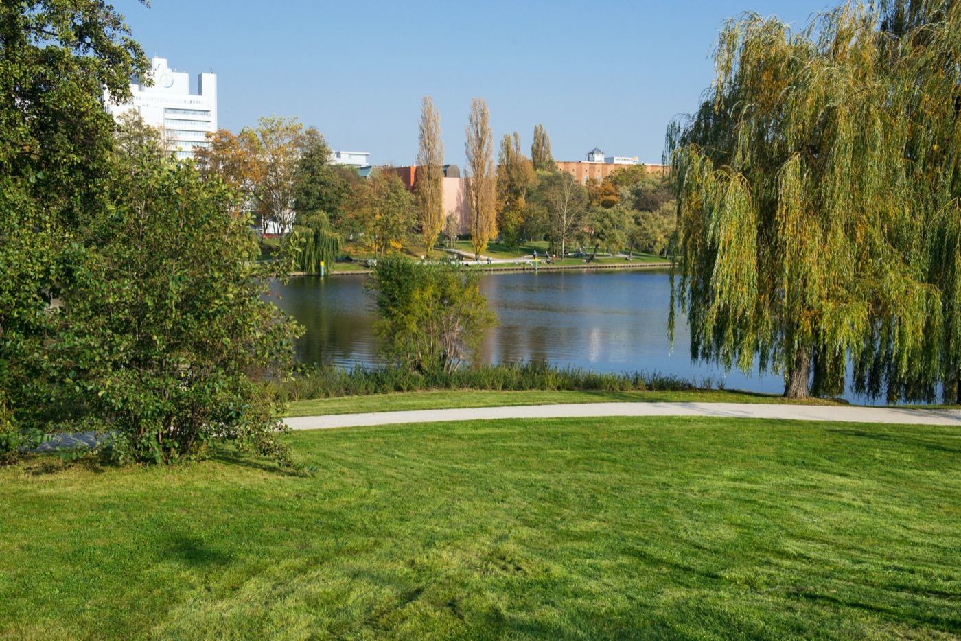 柏林北港公园 · 历史与自然的和谐交融-7