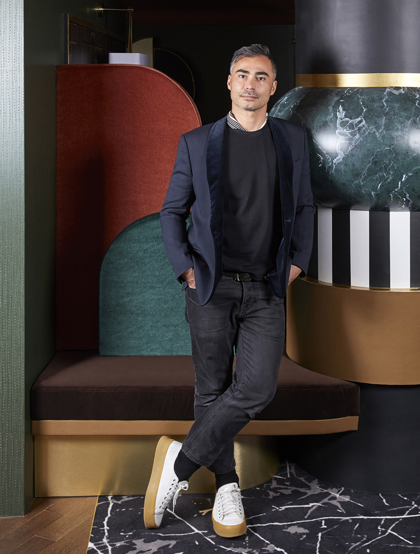 Оскар Люсьен Оно: отель в Париже с мотивами Memphis-11