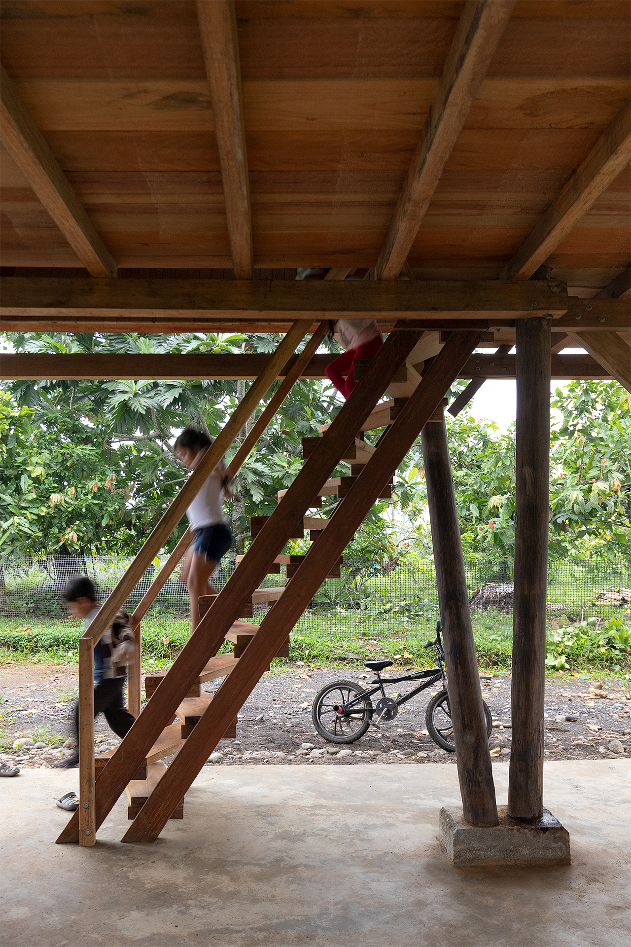 Yuyarina Pacha 社区图书馆丨厄瓜多尔丨Al Borde-28