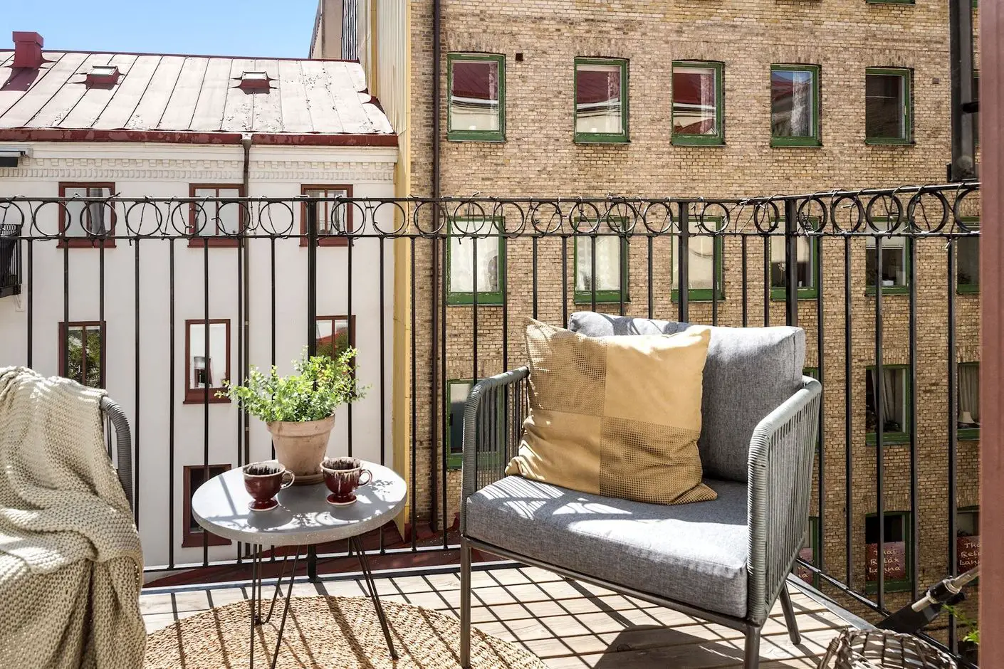 17m²小空间奇迹 | 瑞典设计师的多功能创意工作室-16