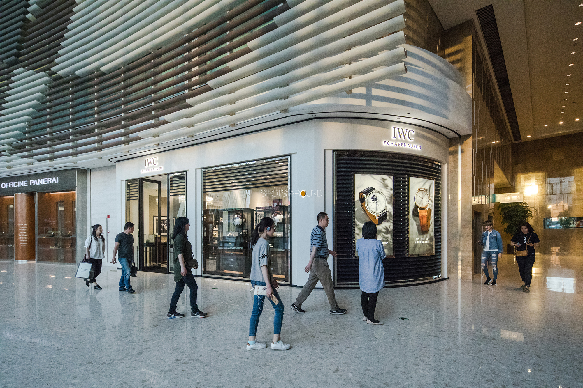 上海 IFC 购物商场 | 繁华都市的商业明珠-49