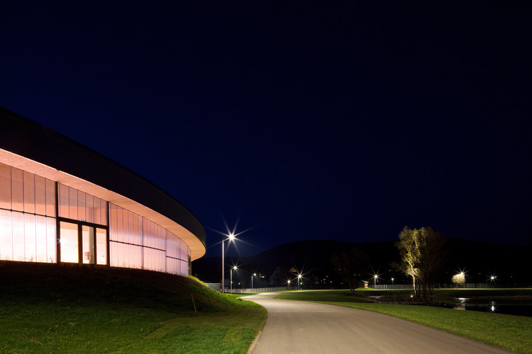 盖辛根速滑馆-20