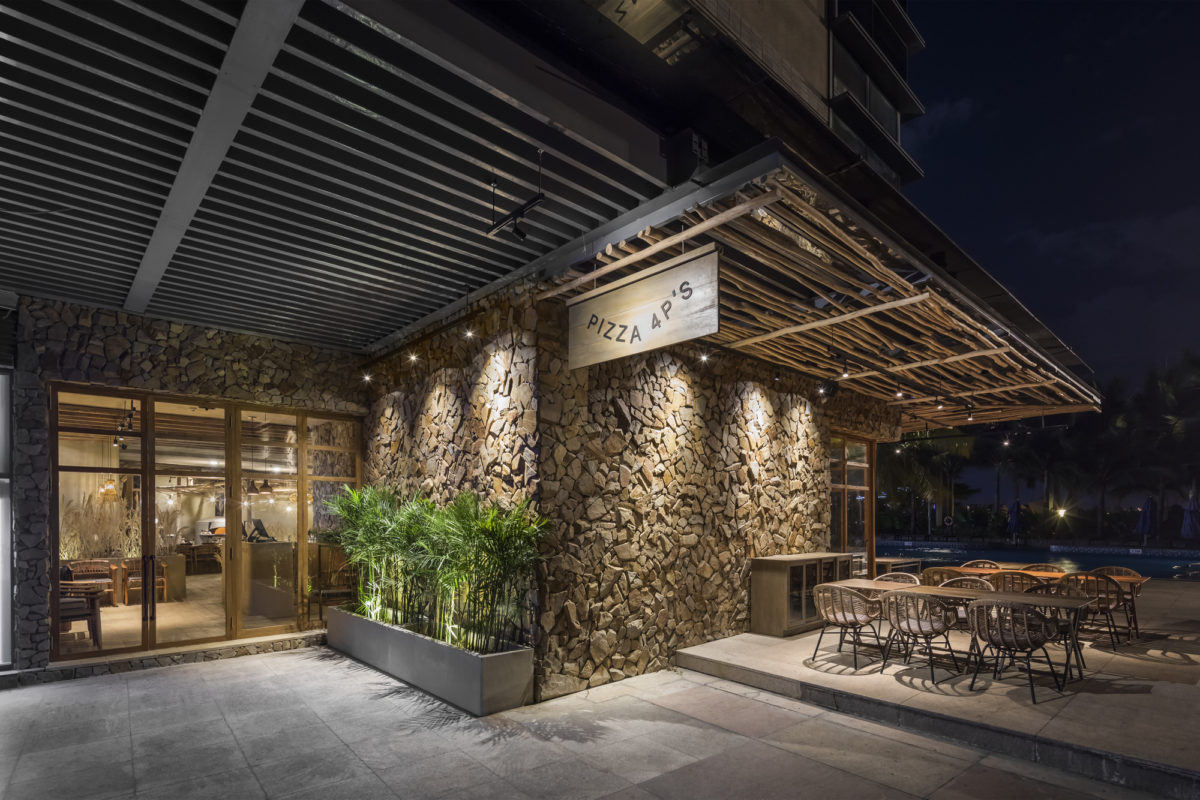 自然元素打造的越南风情海滩餐厅-8