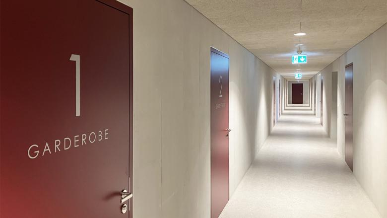 多功能厅丨瑞士丨Meyer Gadient Architekten-8