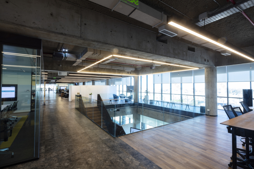 阿根廷 Polo Dot Office Park | Machado Silvetti 将历史建筑翻新为现代办公空间-42