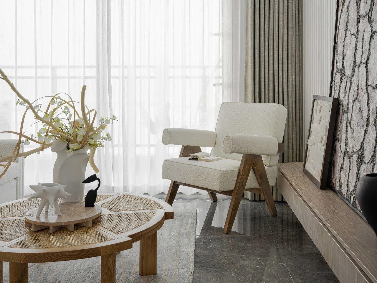 华发·万科·旭辉都会四季 65,99 户型样板间丨中国珠海丨深圳创库设计顾问有限公司-11