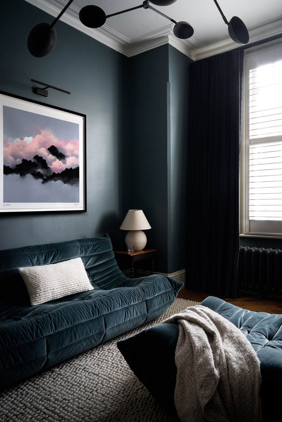 伦敦经典公寓的时尚深色调设计-3