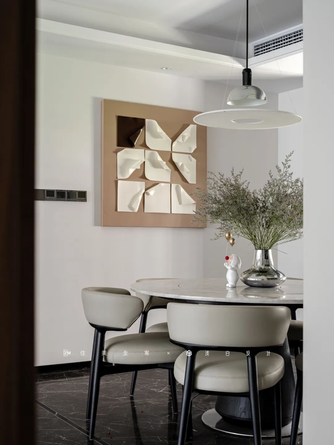 将185㎡精装房雕琢成现代意式质感居所丨住美全案&浅白设计-50