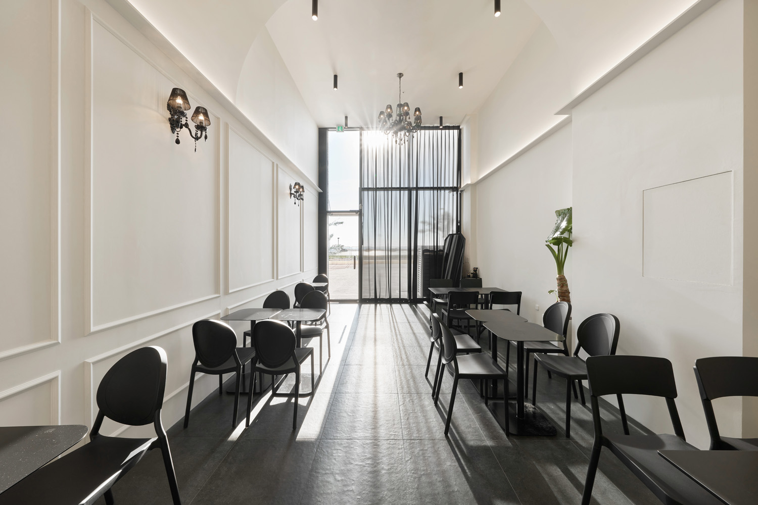 “TRAUM 트라움黑白小户型，14 平米空间设计”-4