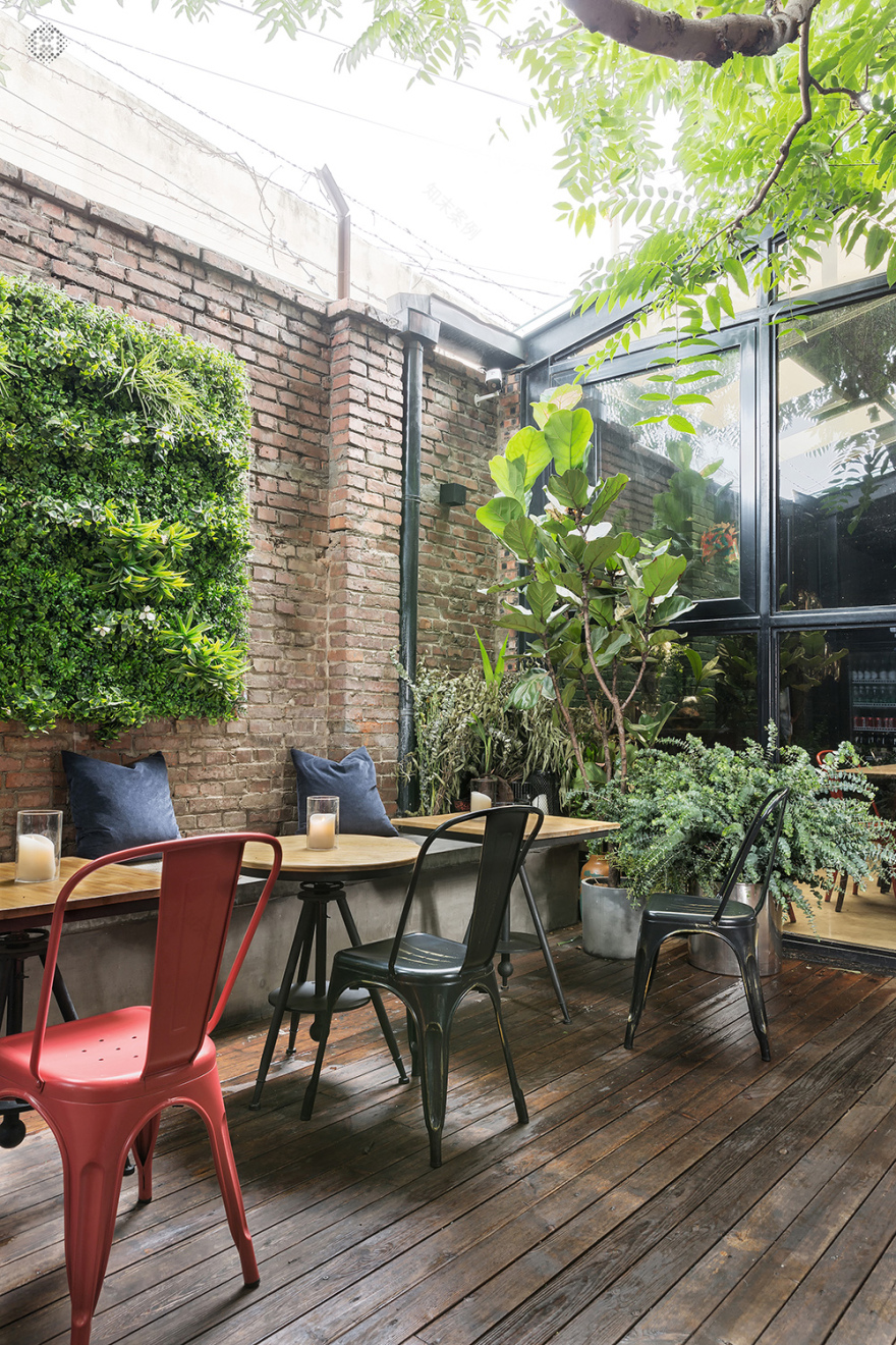 打破常规,在假日中碰撞 | 原景空间设计-40