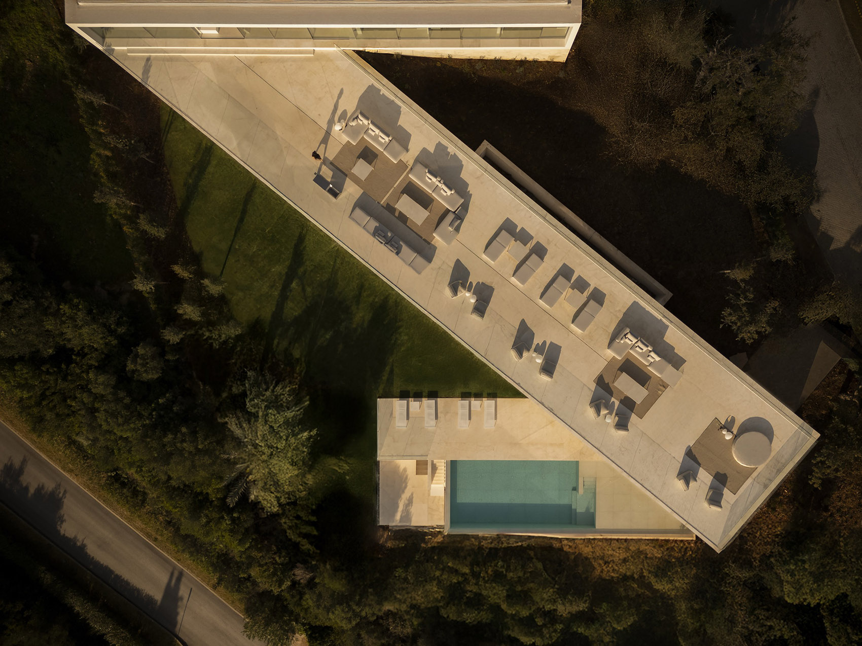 Sotogrande95号别墅丨西班牙丨Fran Silvestre Arquitectos-8