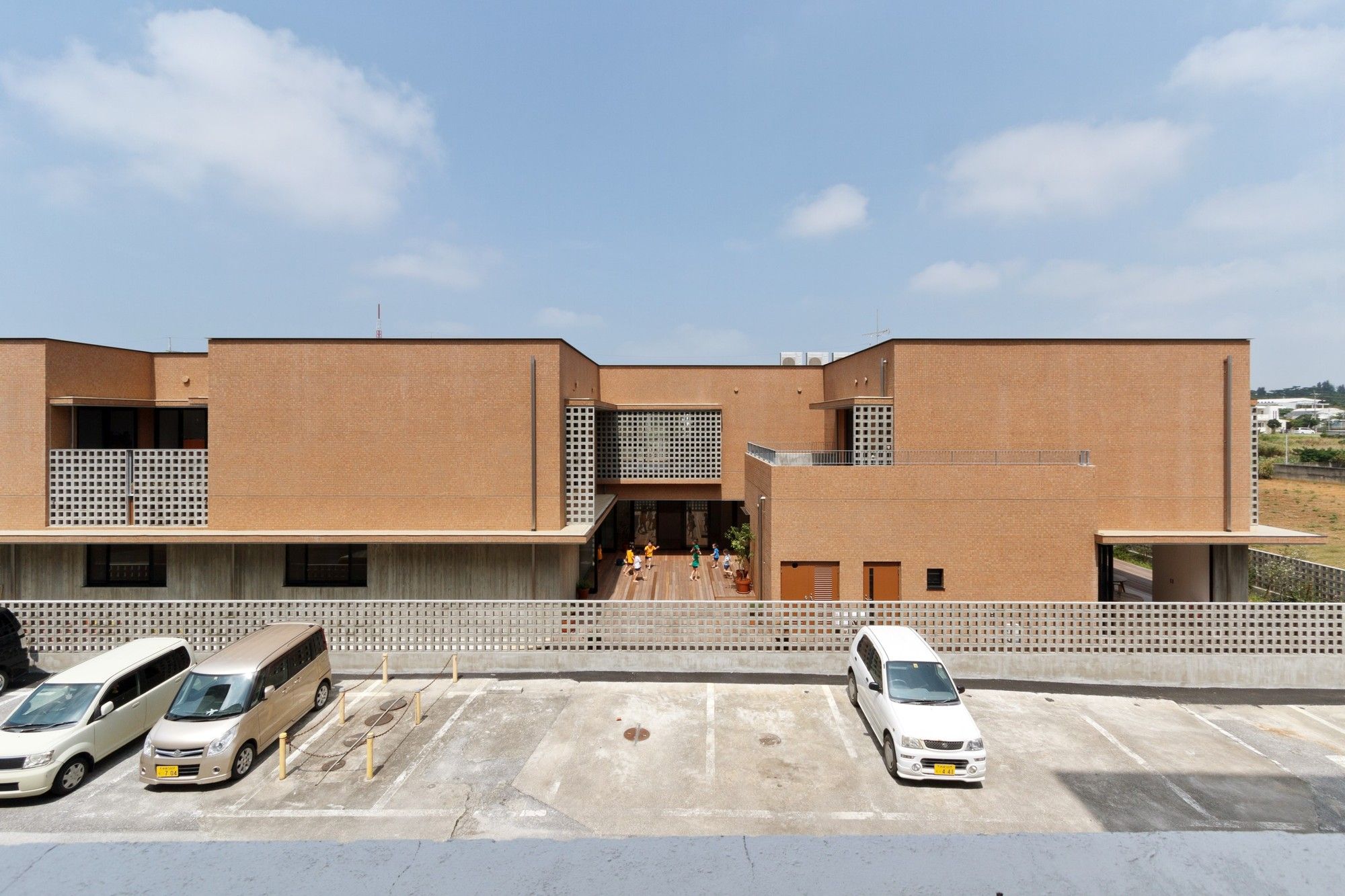 日本热带幼儿园设计,传统与现代的融合-5