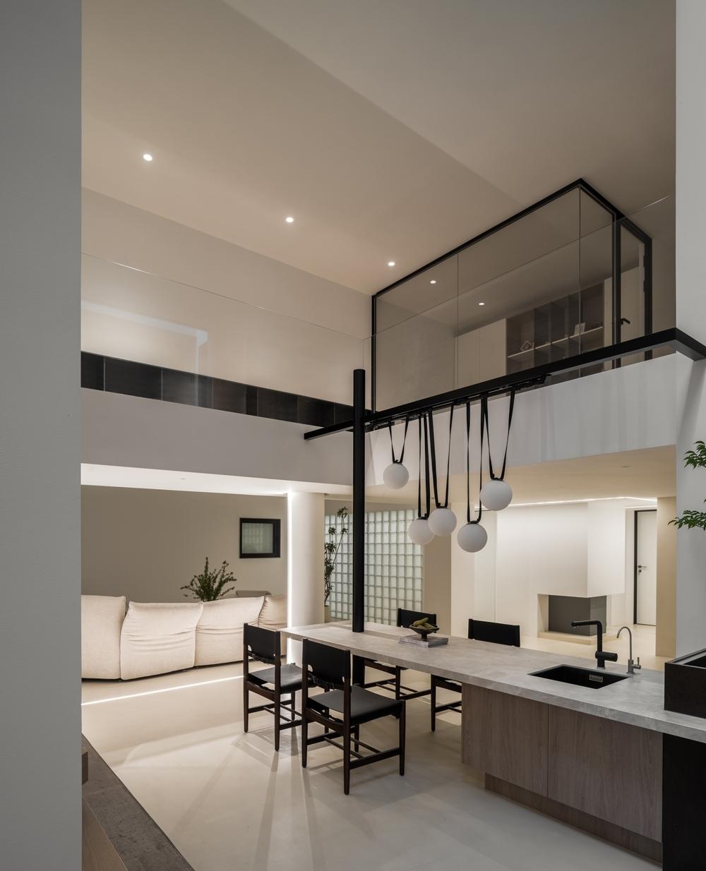 350㎡别墅简约白与原木经典搭配丨中国上海-61