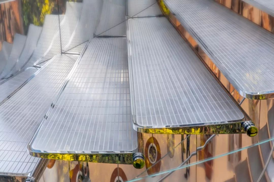 iPhone越来越"丑", 苹果店却越来越美-98